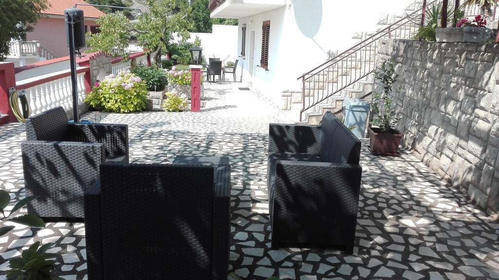 Apartment Dunja Senj  Esterno foto