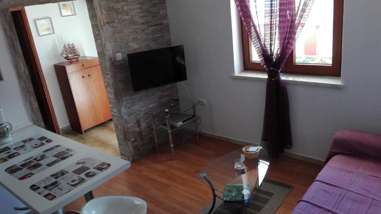 Apartment Dunja Senj  Esterno foto